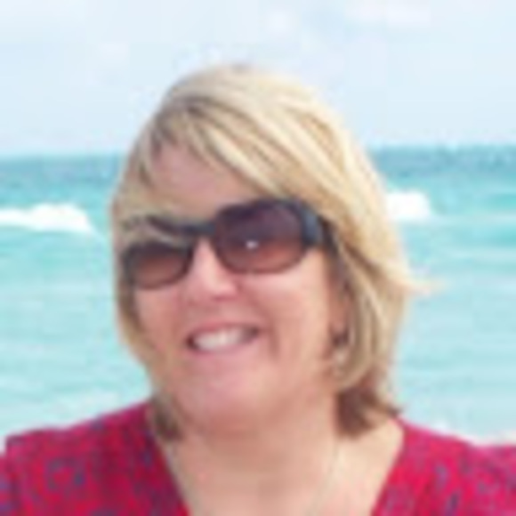 Meet your Posher, Shelley - Picture 1 of 1